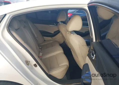 2017 Nissan Maxima 3.5 Sl z USA, uszkodzony, nr VIN 1N4AA6AP3HC372092